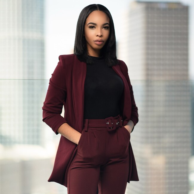 Agent Photo