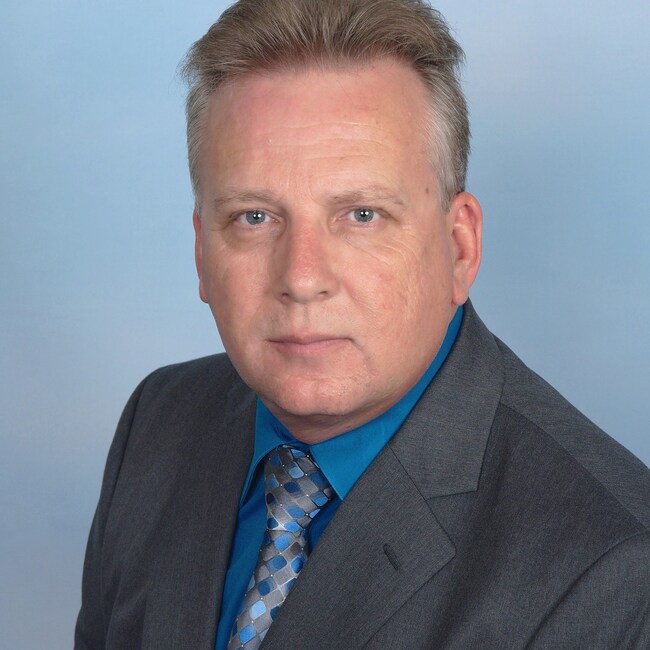 Agent Photo
