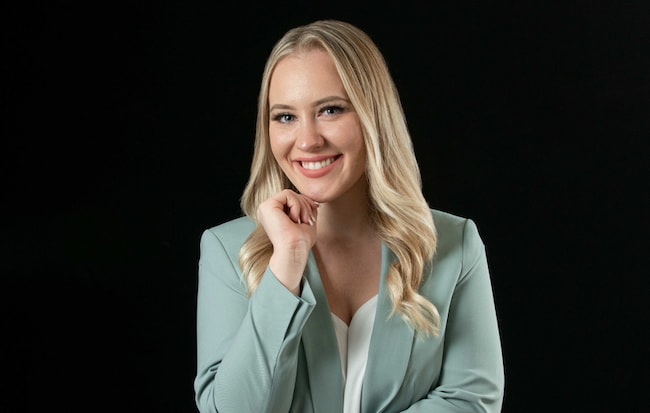 Agent Photo