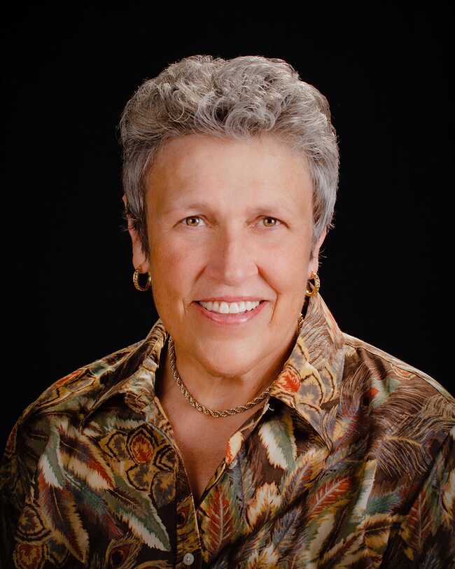 Maggie Turner Real Estate Agent - Berkshire Hathaway HomeServices - Hamilton