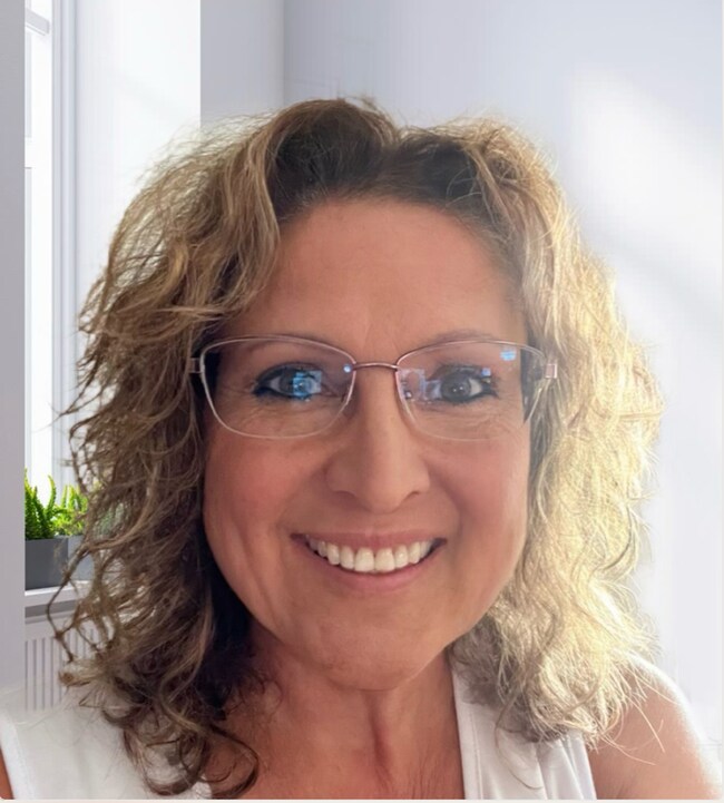 , Real Estate Agent in Newark, DE