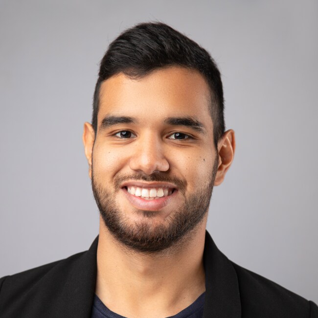 Agent Photo