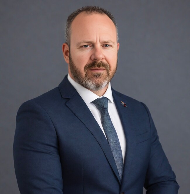 Agent Photo