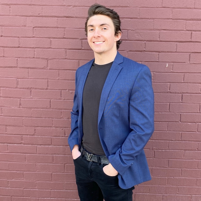 Agent Photo