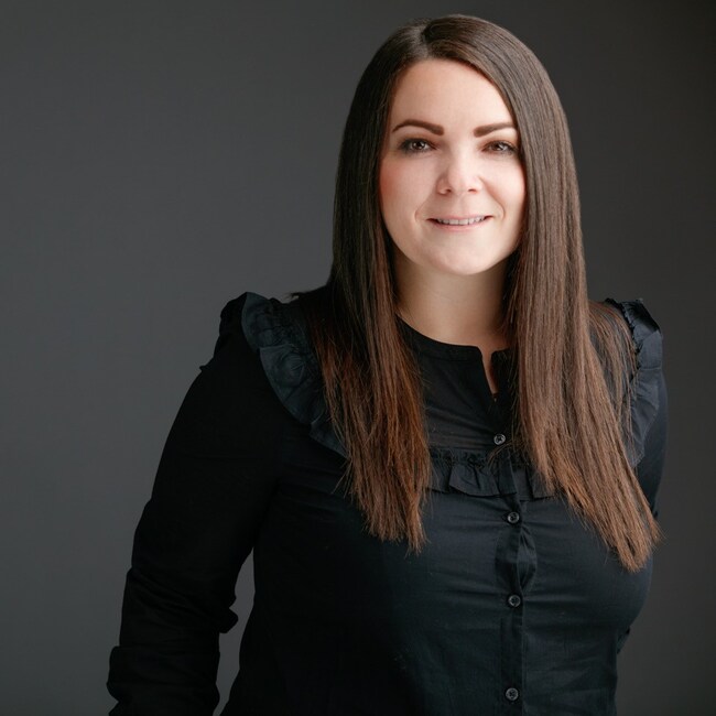Agent Photo