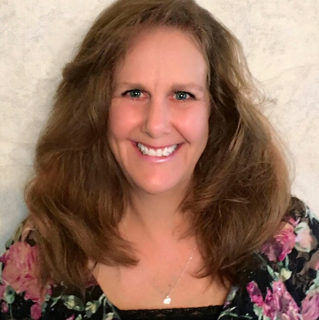 Donna Iverson Real Estate Agent - Idaho Real Estate Company