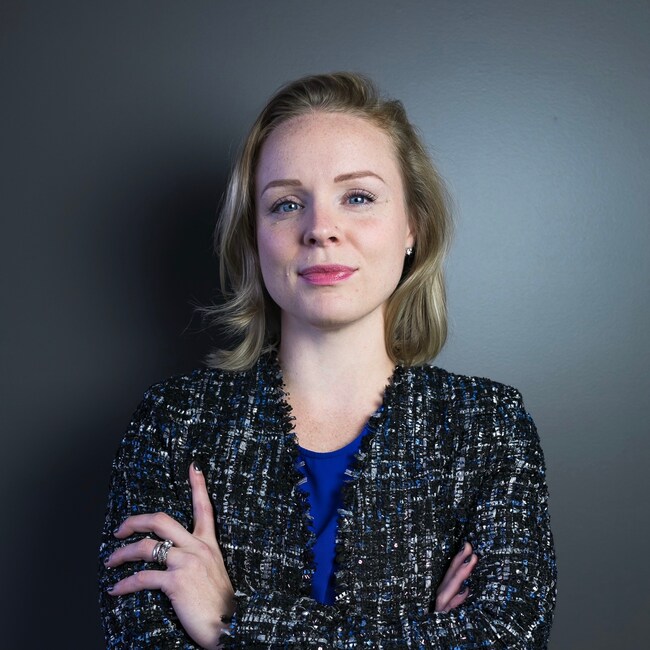 Agent Photo
