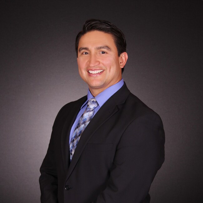 Agent Photo