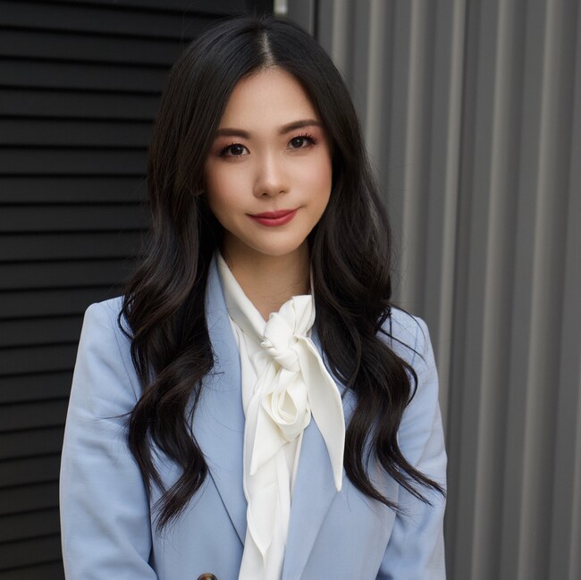 Agent Photo
