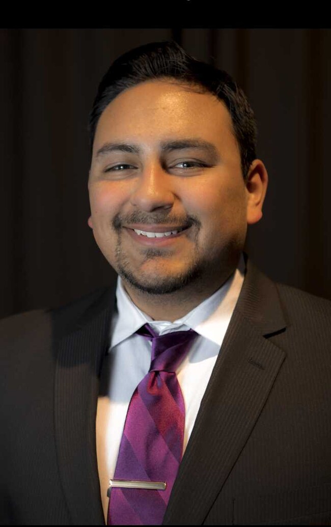 Agent Photo