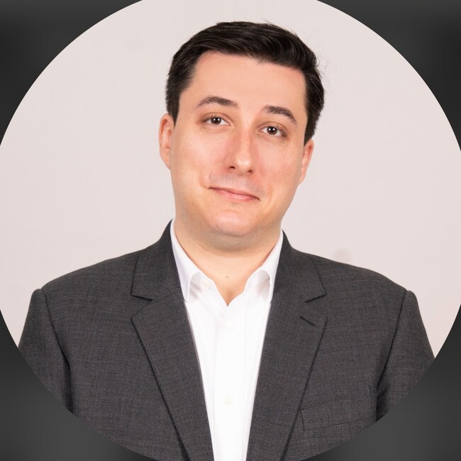Agent Photo