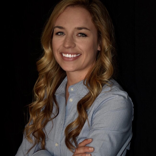 Agent Photo