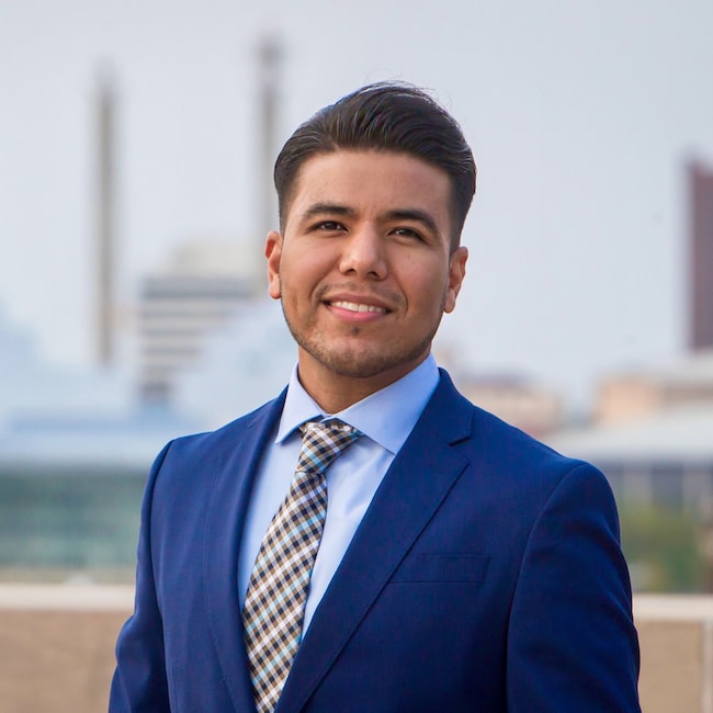 Agent Photo