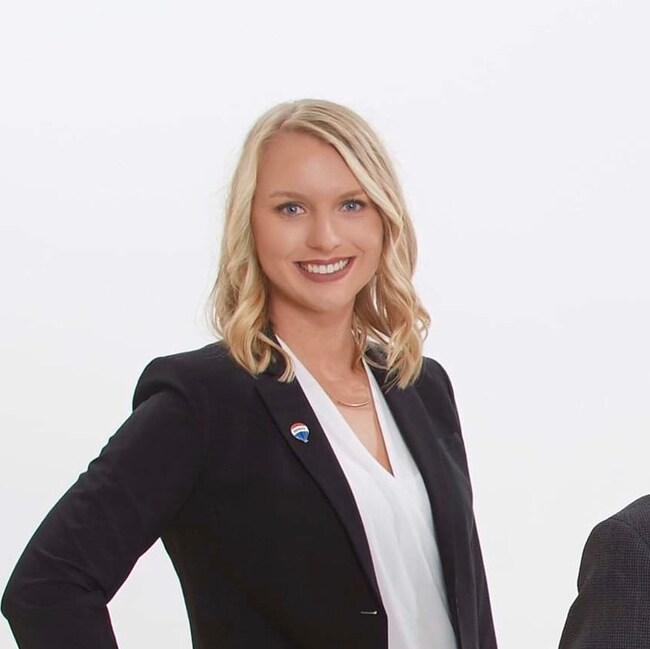 Agent Photo