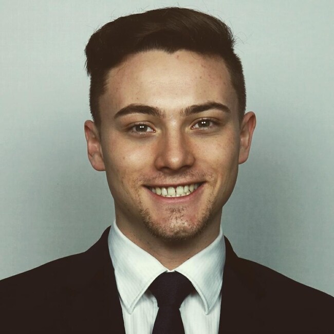 Agent Photo