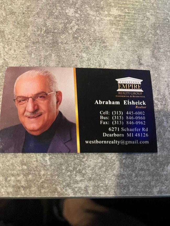 Agent Photo