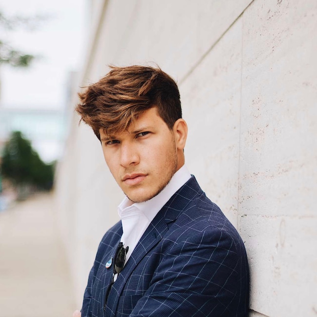 Agent Photo