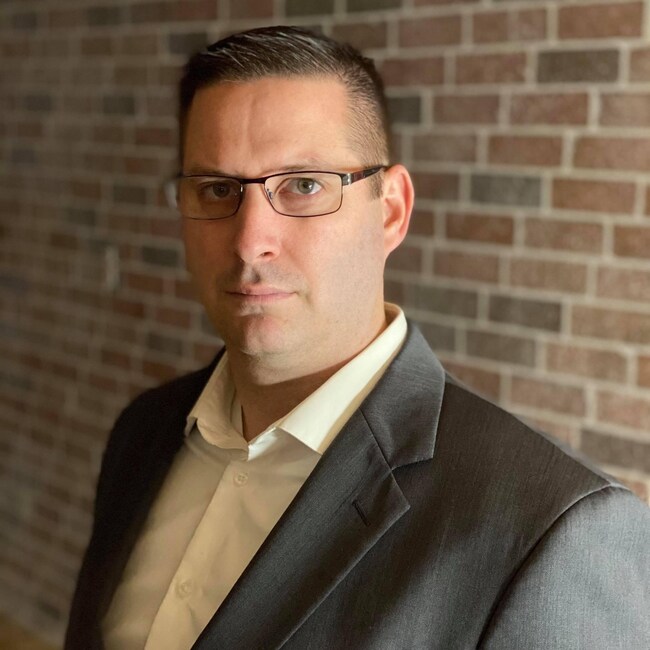 Agent Photo