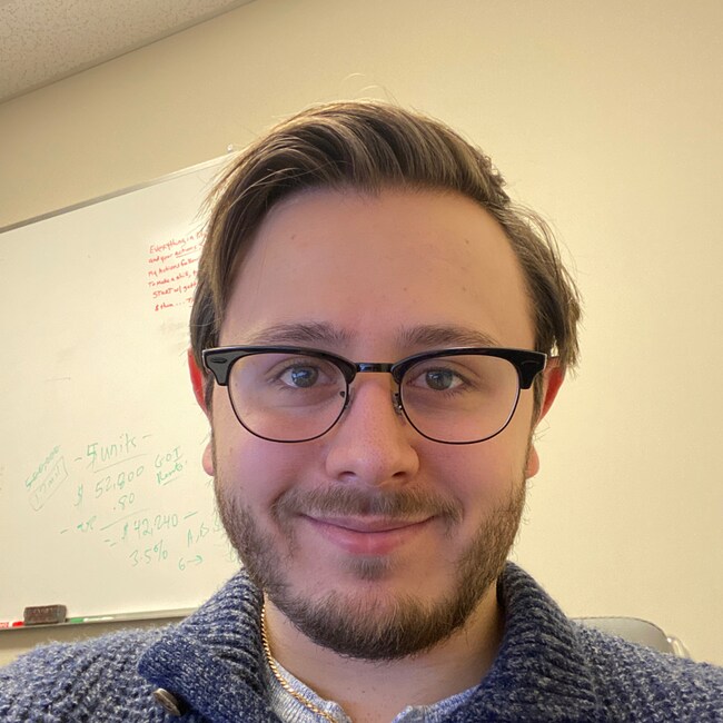Agent Photo