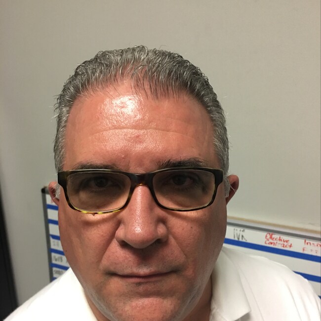 Agent Photo