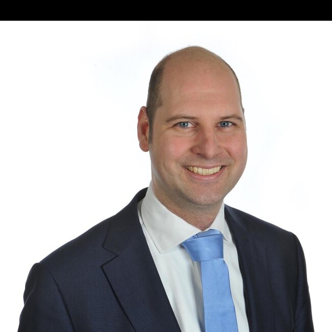 Agent Photo