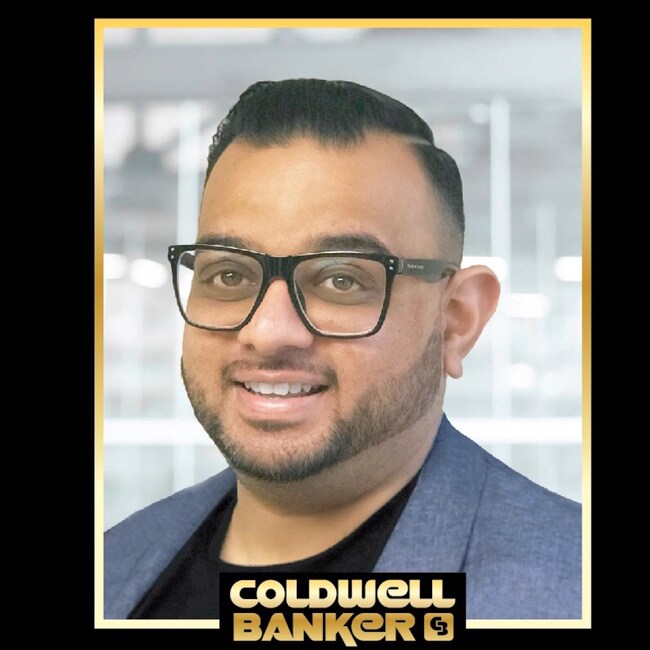 Agent Photo