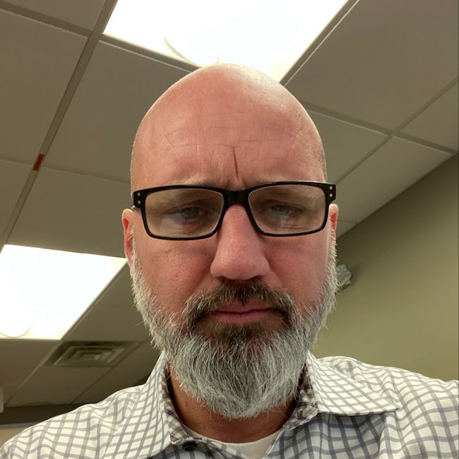 Agent Photo