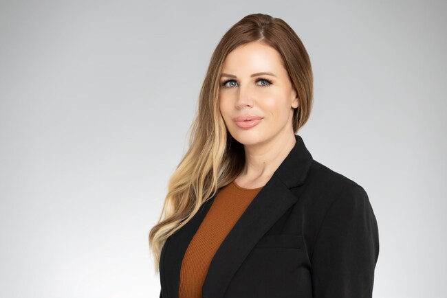 Agent Photo