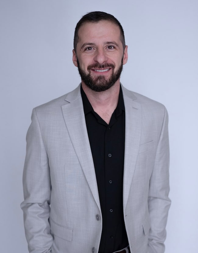Agent Photo