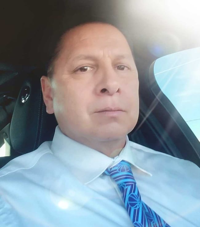 Agent Photo
