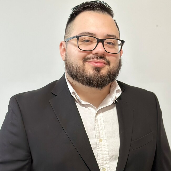 Agent Photo