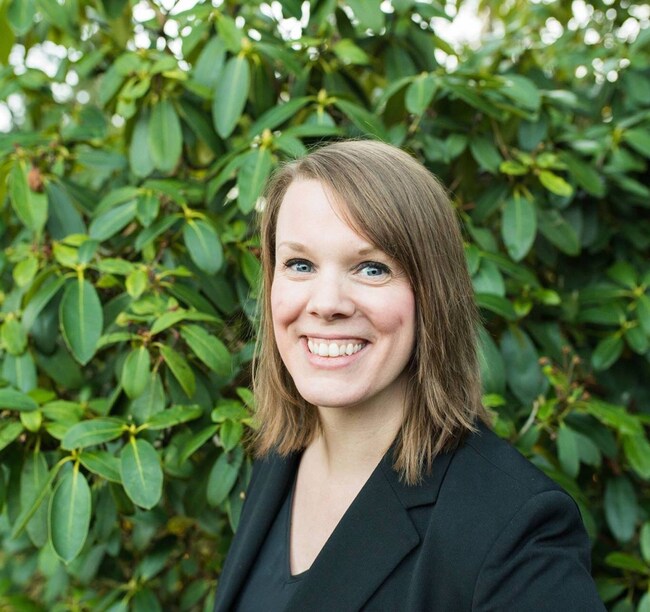 Agent Photo