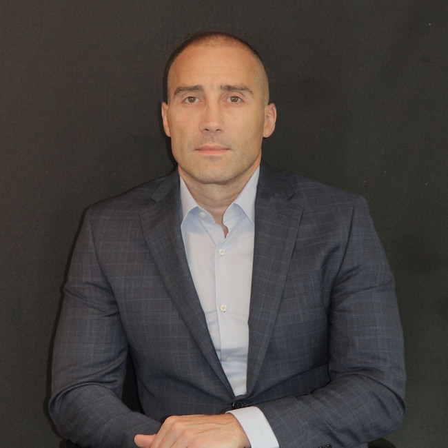 Agent Photo