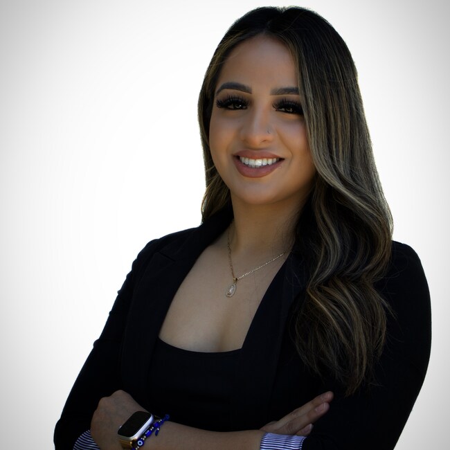 Agent Photo