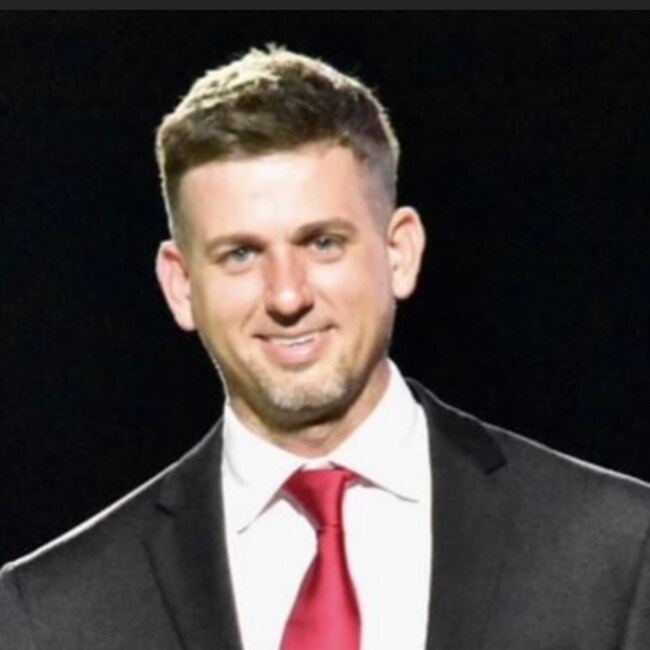 Agent Photo