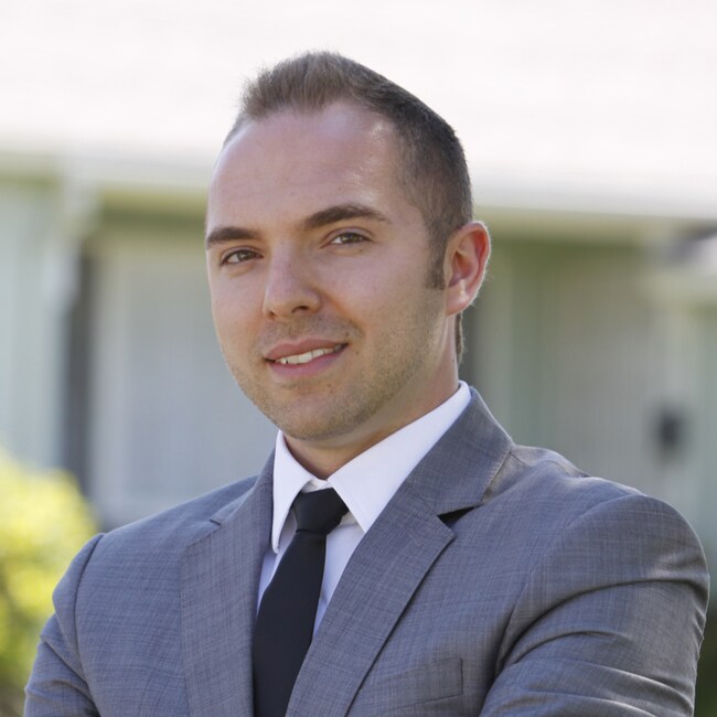 Agent Photo