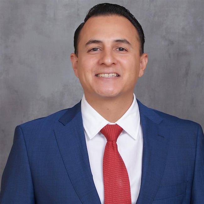 Agent Photo