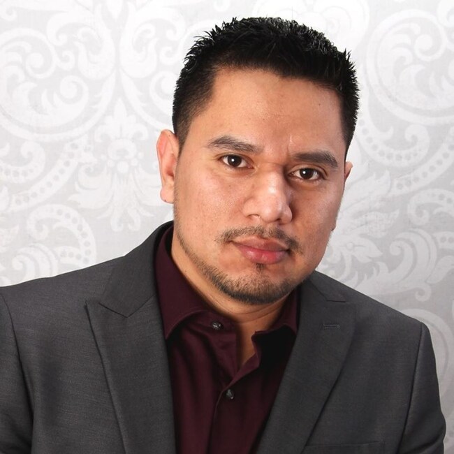 Agent Photo