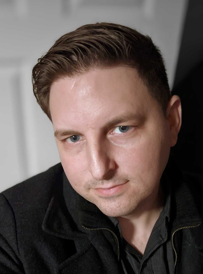 Agent Photo