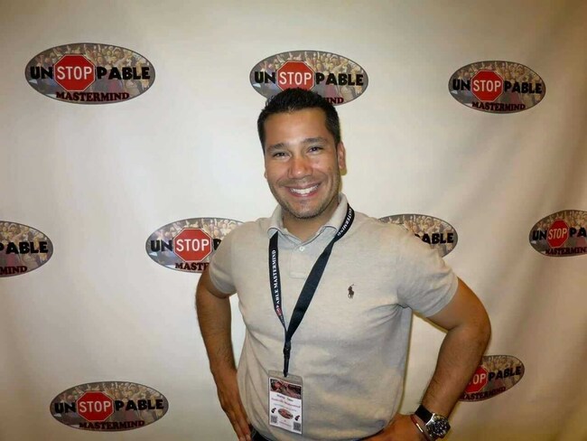 Agent Photo