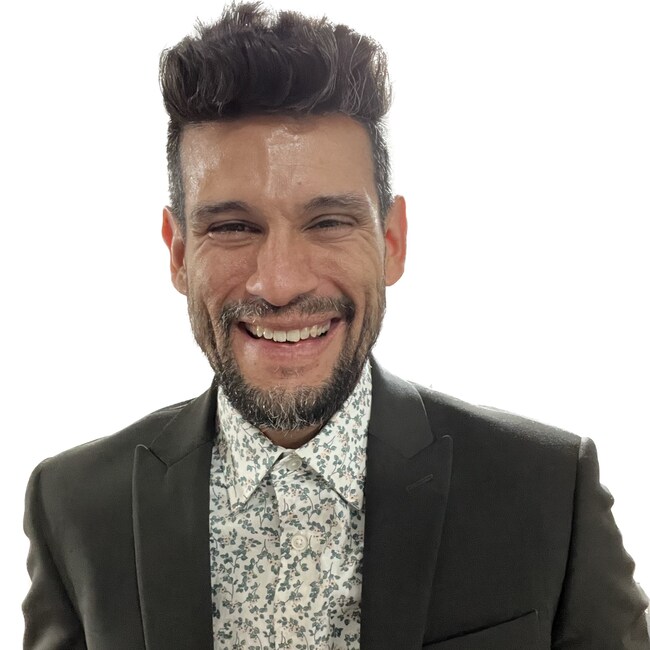 Agent Photo