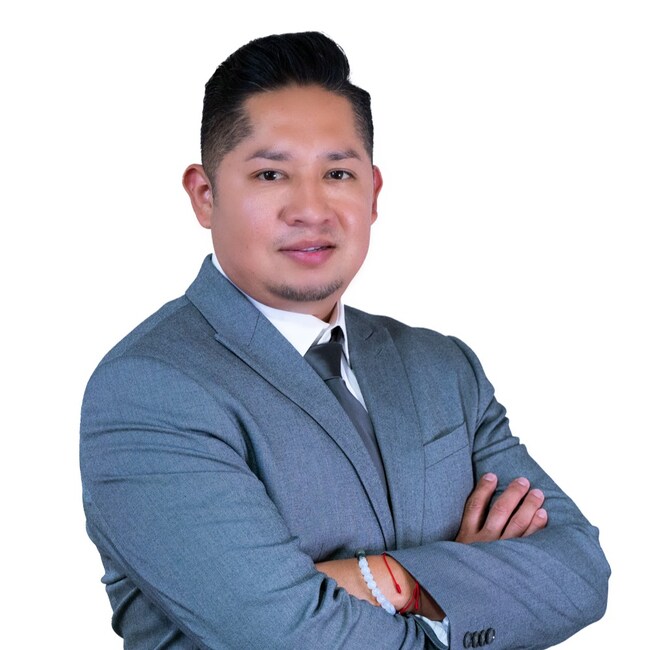 Agent Photo