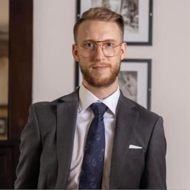 Agent Photo