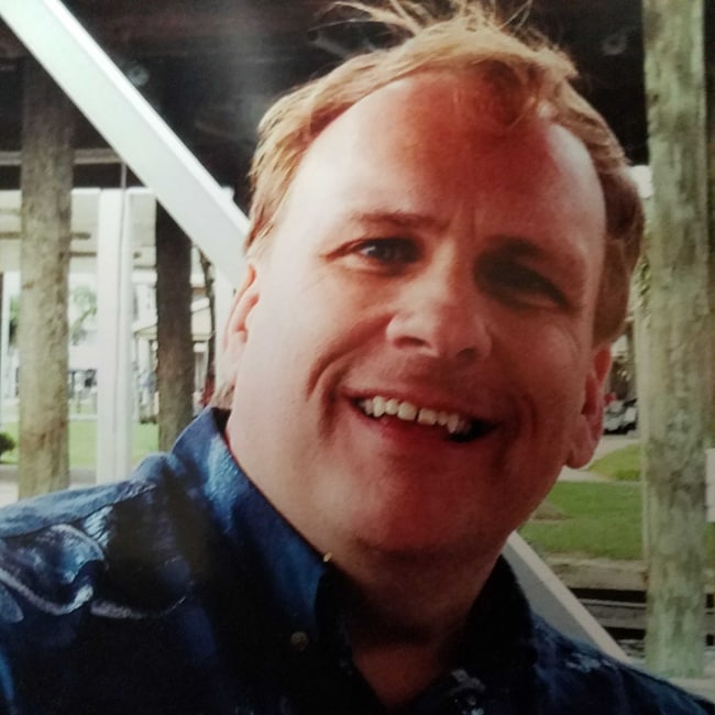 Darren Thomas