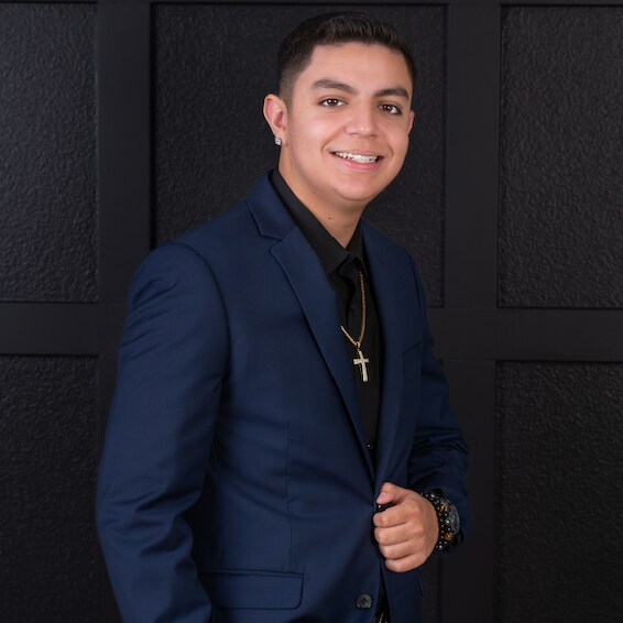 Agent Photo