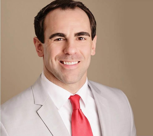 Agent Photo