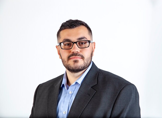 Agent Photo
