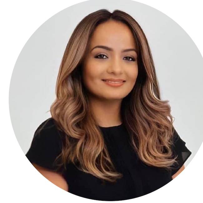 Jasmin Navarro Real Estate Agent