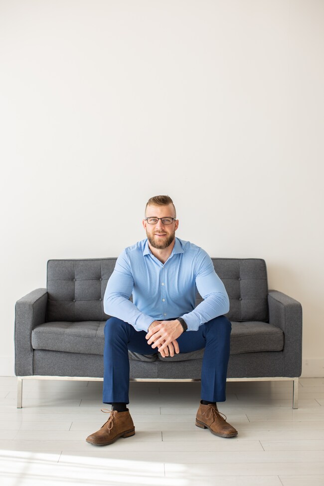 Agent Photo