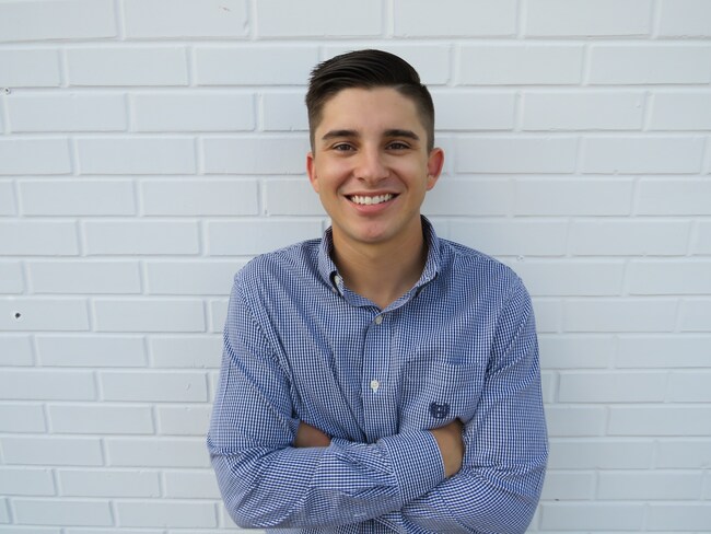Agent Photo